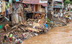 INDONESIE : Les inondations font 43 morts