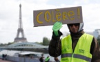 Des milliers de "gilets jaunes" manifestent à Paris, 59 interpellations