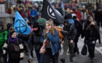 Des centaines d'activistes du climat en marche vers Davos