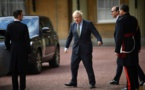 GB: Boris Johnson, positif au Covid-19, hospitalisé pour des examens
