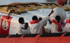 450 migrants débarquent à Lampedusa sur un bateau de pêche