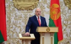 Loukachenko prête serment, l'opposition descend dans la rue