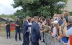 Macron giflé : L’agresseur est un fan du Moyen Âge qui lit des sites de l’extrême droite