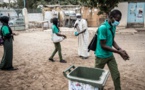 COVID-19: plus de 4 millions de morts dans le monde, "résurgence" en Afrique