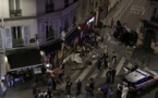 Une voiture percute une terrasse de bar à Paris: un mort, six blessés