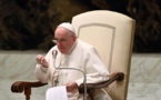 COVID-19 Se vacciner est « un acte d’amour », plaide le pape