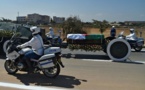 Adieux sur un affût de canon : l’Algérie inhume son ancien président Abdelaziz Bouteflika