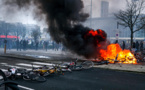 Pays-Bas - Une manifestation contre les règles sanitaires vire à l’émeute