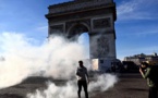 "Convois de la liberté" : blocages et heurts dans plusieurs quartiers parisiens à la mi-journée