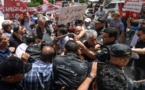 Amendements constitutionnels en Tunisie - Des heurts lors d’une manifestation contre le référendum