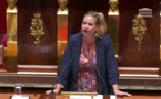 Motion de censure : Mathilde Panot fustige la Première ministre Elisabeth Borne et la qualifie "d'anomalie démocratique"