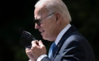 Joe Biden se reconfine après un test positif à la COVID-19