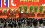 « Victoire dans la guerre contre la pandémie - Kim Jong Un félicite les combattants de médecine militaire » (KCNA)