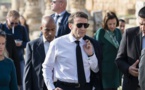 « Je vais voir le roi et je file » : quand Emmanuel Macron rencontre des touristes français au cœur de la Jordanie