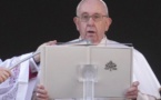 Le pape appelle à "faire taire les armes" en Ukraine et dans le monde