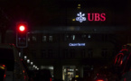 La banque UBS veut racheter Credit Suisse et éviter une débâcle