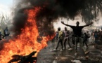 Au Kenya, des opposants victimes des gaz lacrymogènes mais déterminés à poursuivre les manifestations