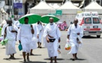 Les pèlerins musulmans convergent vers Mina, étape majeure du hajj