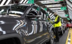 USA: début d'une grève inédite chez trois constructeurs automobiles