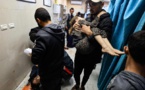 Dans les hôpitaux du sud de la bande de Gaza, le chaos