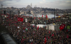 Turquie - Des dizaines de milliers de personnes manifestent « contre le terrorisme du PKK et d’Israël »