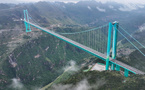 La Chine met en service le pont le plus haut du monde