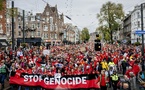 Amsterdam : une marée humaine vêtue de rouge en soutien aux Palestiniens