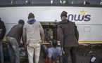 Xénophobie en Afrique du Sud: près de 78 000 Zimbabwéens ont quitté le pays, selon Harare