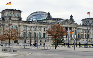 L'Allemagne démantèle un réseau armé qui voulait fondre sur le Bundestag