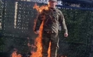 Un militaire de l'US Air Force s'immole devant l'ambassade israélienne à Washington pour protester contre la guerre à Gaza
