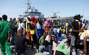 La nouvelle politique migratoire de l'UE ? Serrer encore un peu la vis