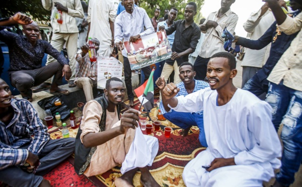 Un mort et dix blessés après des tirs à Khartoum