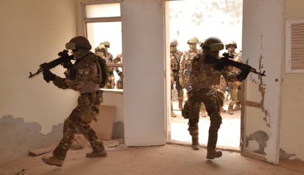 Mali : une cinquantaine de jihadistes neutralisés dans le centre (état-major français)