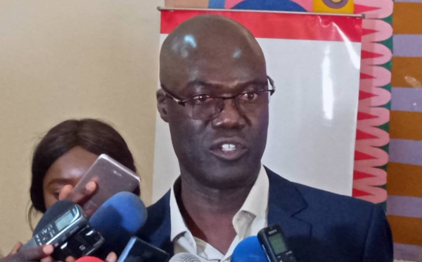 Reporters sans frontières se joint à plus de 120 médias et journalistes d’Afrique de l’Ouest pour demander la libération d’Ignace Sossou