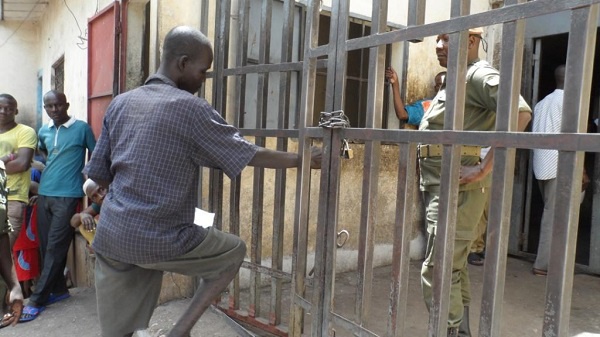 Tchad: 44 membres de Boko Haram retrouvés morts en prison (procureur)