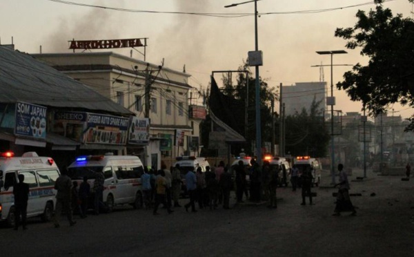 Somalie : Une attaque des shebab a fait au moins trois morts dans un hôtel de Mogadiscio