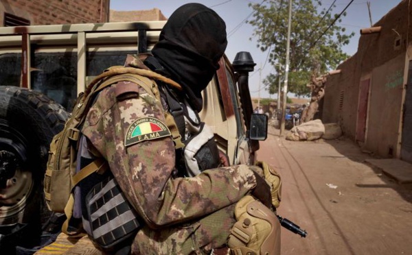Une dizaine de militaires tués dans le centre du Mali