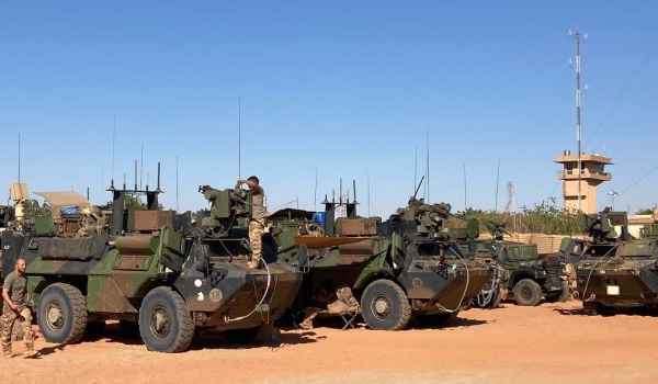 Opération Barkhane - L'armée française quitte Tombouctou, huit ans après son arrivée au Mali