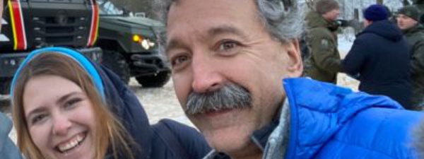 Guerre en Ukraine : un journaliste de la chaîne américaine Fox News et une journaliste ukrainienne tués dans leur véhicule par des tirs, près de Kiev