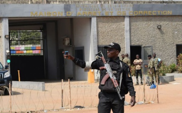 Côte d'Ivoire: le trafiquant de drogue franco-sénégalais évadé de prison toujours introuvable