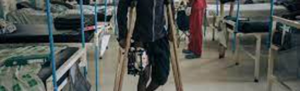 RD CONGO - L'hôpital de Rutshuru, point de chute de combattants blessés et d'enfants affamés (reportage AFP)