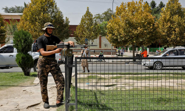 Afghanistan: deux employés de l'ambassade russe à Kaboul tués dans un attentat à la bombe