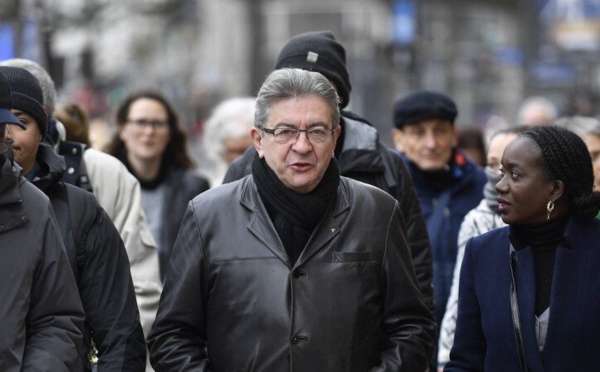 Meurtres racistes à Paris : Bayou s’indigne contre un "attentat", Mélenchon exige la saisie du parquet antiterroriste