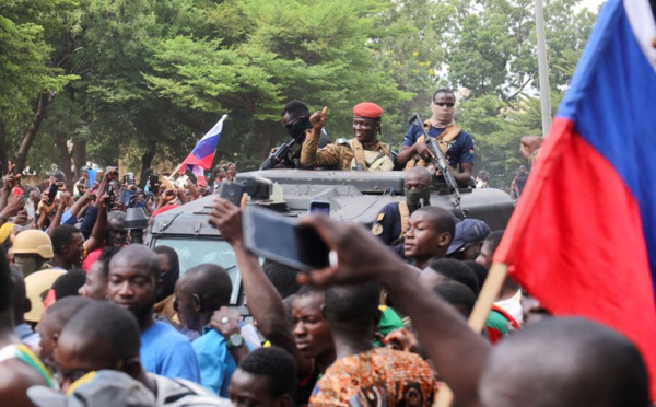 Burkina Faso : ambiguïté dans l'armée