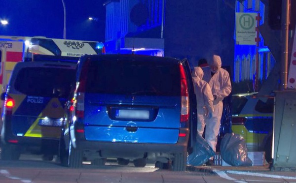 Allemagne: deux morts et des blessés dans une attaque au couteau dans un train régional