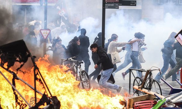 Réforme des retraites : violences à Paris, 13 policiers hospitalisés, La Rotonde incendiée