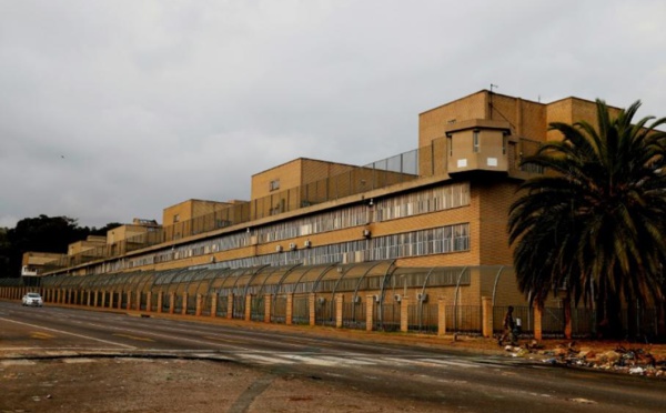 Afrique du Sud: l'évadé qui avait simulé sa mort a été remis en prison