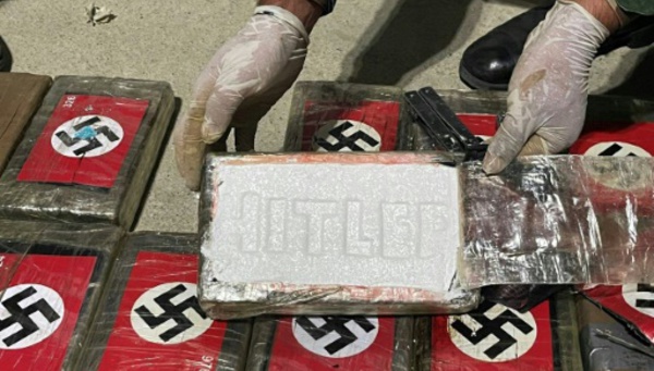 Pérou: saisie de 58 kg de cocaïne floquée de symboles nazis