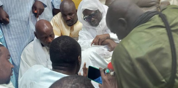 Traqué par l’Etat, le Groupe Walfadjri trouve un allié de poids à Touba, Macky Sall dans l’embarras