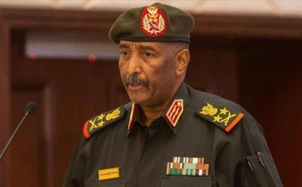 Guerre au Soudan - Le chef de l’armée se rend en Ouganda